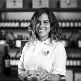 MARICRUZ ANTOLÍN, ENÓLOGA DE KRONTIRAS